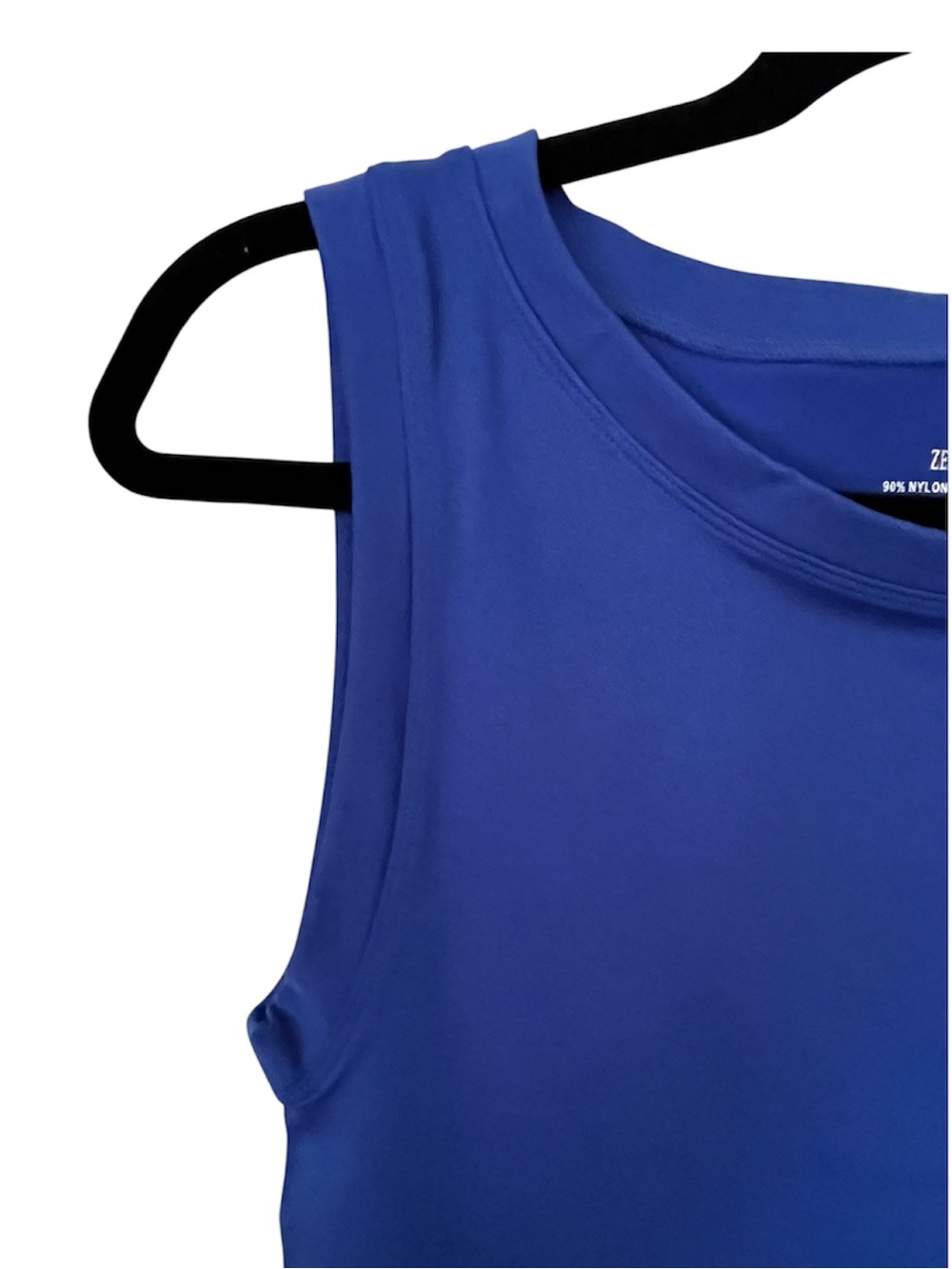 Zenana Seamless Sleeveless Crewneck Tank Top Blue Size L/XL Super Stretchy NWOT - Picture 6 of 11
